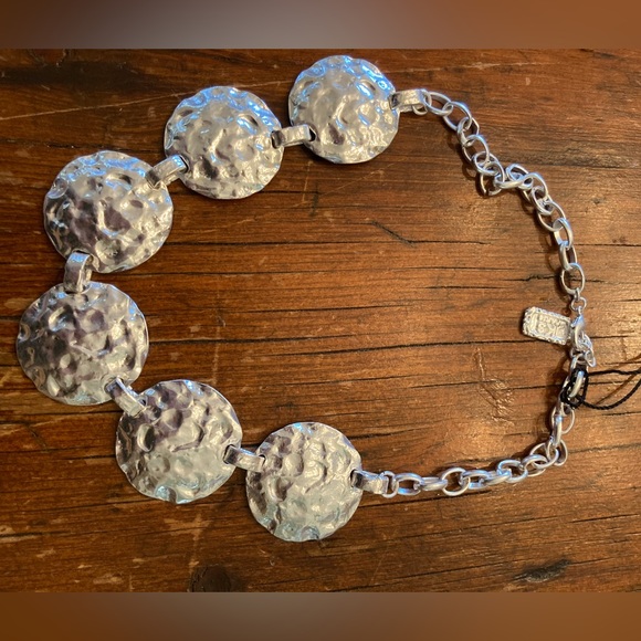 NWT Karine Sultan Hammered Disc Statement Necklace Silvertone 20” - Picture 3 of 3